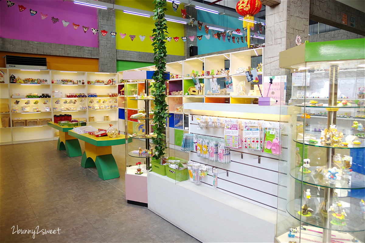 彰化親子景點》巫家捏麵館~免費參觀 x 超平價黏土 DIY x 室內室外遊戲區隨你玩~全台唯一捏麵文化館|室內景點|雨天景點|免費景點 @兔兒毛毛姊妹花 彰化親子景點》巫家捏麵館~免費參觀 x 超平價黏土 DIY x 室內室外遊戲區隨你玩~全台唯一捏麵文化館|室內景點|雨天景點|免費景點 @兔兒毛毛姊妹花