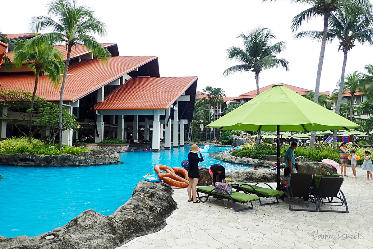 沙巴親子飯店》麥哲倫絲綢度假村 Magellan Sutera Resort~沙灘、泳池、滑水道,還有 KTV、健身房、電影院、保齡球館、兒童遊戲室~休閒設施豐富到讓你玩不完的度假村 @兔兒毛毛姊妹花 沙巴親子飯店》麥哲倫絲綢度假村 Magellan Sutera Resort~沙灘、泳池、滑水道,還有 KTV、健身房、電影院、保齡球館、兒童遊戲室~休閒設施豐富到讓你玩不完的度假村 @兔兒毛毛姊妹花