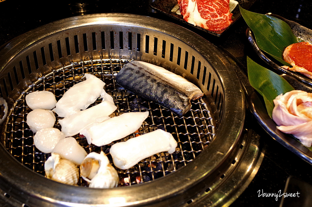 台北美食》帝一帝王蟹頂級燒烤吃到飽~帝王蟹、黑毛牛、伊比利豬頂級食材 x 專人桌邊服務 x 進口冰淇淋甜品~內湖超奢華燒烤吃到飽餐廳|內湖美食|捷運文湖線|捷運西湖站 @兔兒毛毛姊妹花 台北美食》帝一帝王蟹頂級燒烤吃到飽~帝王蟹、黑毛牛、伊比利豬頂級食材 x 專人桌邊服務 x 進口冰淇淋甜品~內湖超奢華燒烤吃到飽餐廳|內湖美食|捷運文湖線|捷運西湖站 @兔兒毛毛姊妹花