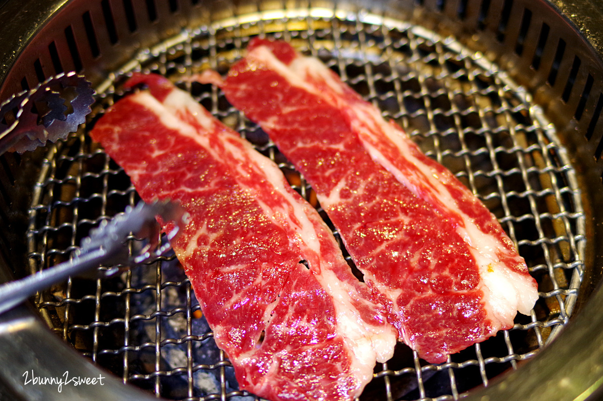 台北美食》帝一帝王蟹頂級燒烤吃到飽~帝王蟹、黑毛牛、伊比利豬頂級食材 x 專人桌邊服務 x 進口冰淇淋甜品~內湖超奢華燒烤吃到飽餐廳|內湖美食|捷運文湖線|捷運西湖站 @兔兒毛毛姊妹花 台北美食》帝一帝王蟹頂級燒烤吃到飽~帝王蟹、黑毛牛、伊比利豬頂級食材 x 專人桌邊服務 x 進口冰淇淋甜品~內湖超奢華燒烤吃到飽餐廳|內湖美食|捷運文湖線|捷運西湖站 @兔兒毛毛姊妹花