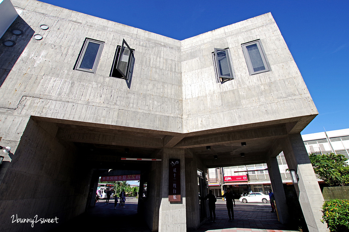 宜蘭親子住宿》貳十二度行旅~清水模外觀、工業風內裝、每間房都有超大冷泉浴缸的高C/P住宿 @兔兒毛毛姊妹花 宜蘭親子住宿》貳十二度行旅~清水模外觀、工業風內裝、每間房都有超大冷泉浴缸的高C/P住宿 @兔兒毛毛姊妹花