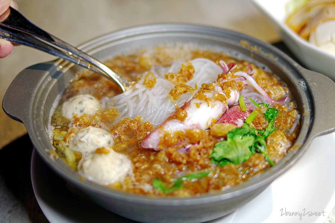 宜蘭五結親子飯店》宜蘭傳藝老爺行旅~入住江南庭園裡的閩式紅磚屋 x 悠閒暢玩宜蘭傳藝中心 x 習藝券 DIY 免費玩 x 一泊二食手路菜中餐廳晚餐/透早食堂在地風味自助早餐 @兔兒毛毛姊妹花 宜蘭五結親子飯店》宜蘭傳藝老爺行旅~入住江南庭園裡的閩式紅磚屋 x 悠閒暢玩宜蘭傳藝中心 x 習藝券 DIY 免費玩 x 一泊二食手路菜中餐廳晚餐/透早食堂在地風味自助早餐 @兔兒毛毛姊妹花