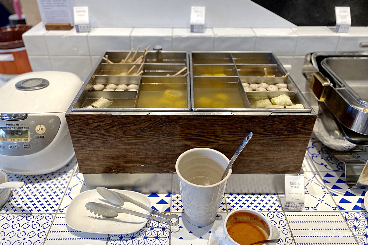 宜蘭五結親子飯店》宜蘭傳藝老爺行旅~入住江南庭園裡的閩式紅磚屋 x 悠閒暢玩宜蘭傳藝中心 x 習藝券 DIY 免費玩 x 一泊二食手路菜中餐廳晚餐/透早食堂在地風味自助早餐 @兔兒毛毛姊妹花 宜蘭五結親子飯店》宜蘭傳藝老爺行旅~入住江南庭園裡的閩式紅磚屋 x 悠閒暢玩宜蘭傳藝中心 x 習藝券 DIY 免費玩 x 一泊二食手路菜中餐廳晚餐/透早食堂在地風味自助早餐 @兔兒毛毛姊妹花
