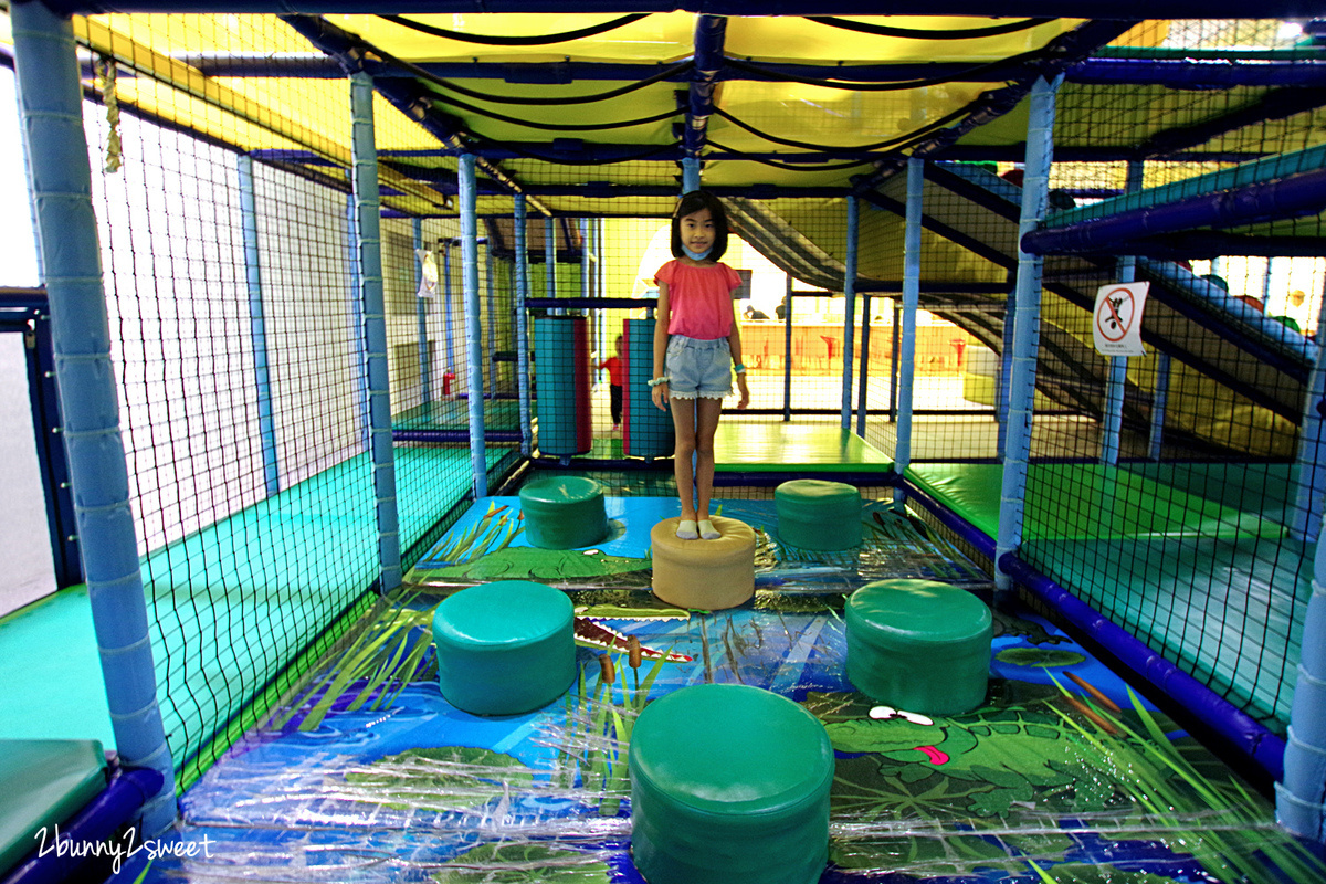 台北信義親子餐廳》Leo’s Playland 樂幼屋親子派對歡樂園~450 坪超大空間 x 好玩又安全的放電設施 x 幼童、兒童徹底分齡安心玩~雨天、豔陽天的室內吹冷氣遛小孩好所在|捷運淡水信義線景點 @兔兒毛毛姊妹花 台北信義親子餐廳》Leo’s Playland 樂幼屋親子派對歡樂園~450 坪超大空間 x 好玩又安全的放電設施 x 幼童、兒童徹底分齡安心玩~雨天、豔陽天的室內吹冷氣遛小孩好所在|捷運淡水信義線景點 @兔兒毛毛姊妹花