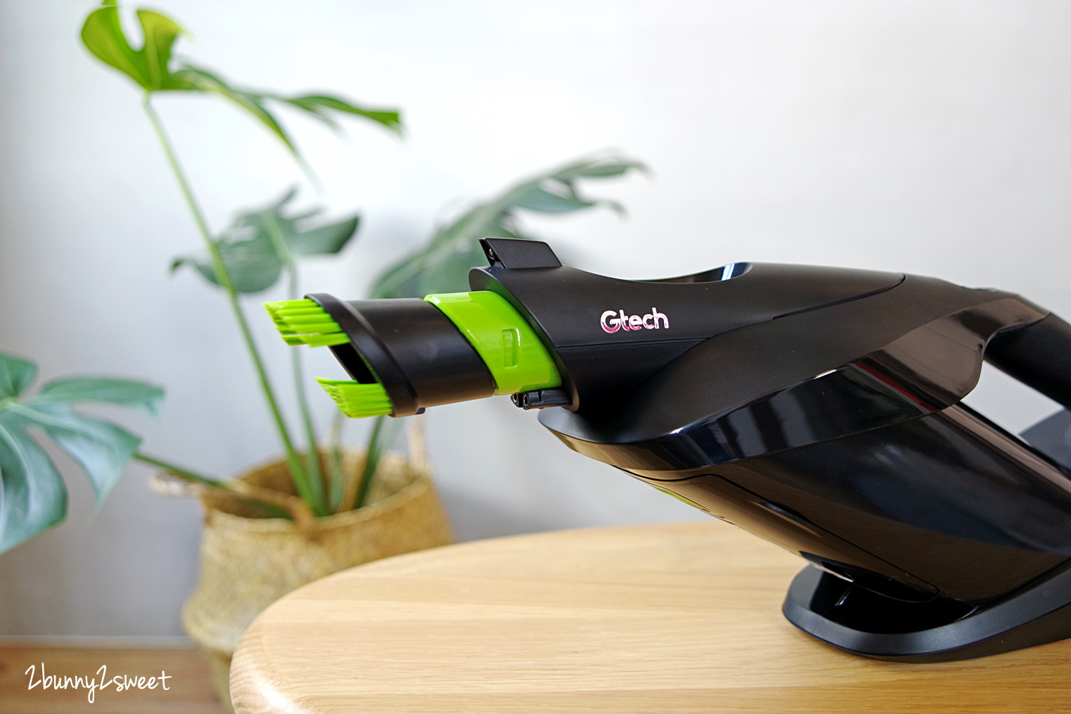 吸塵器推薦》英國 Gtech 小綠 ProLite 極輕巧無線吸塵器~手持、地板、拍打除蟎一次搞定~擁有高性能和高 C/P 值的居家清潔好幫手 @兔兒毛毛姊妹花 吸塵器推薦》英國 Gtech 小綠 ProLite 極輕巧無線吸塵器~手持、地板、拍打除蟎一次搞定~擁有高性能和高 C/P 值的居家清潔好幫手 @兔兒毛毛姊妹花