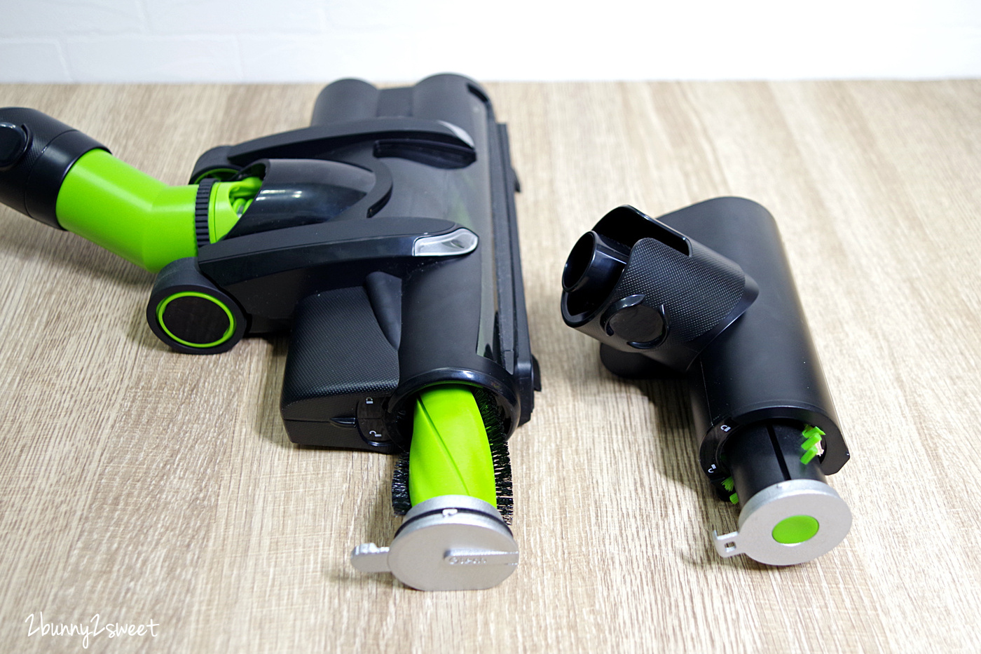 吸塵器推薦》英國 Gtech 小綠 ProLite 極輕巧無線吸塵器~手持、地板、拍打除蟎一次搞定~擁有高性能和高 C/P 值的居家清潔好幫手 @兔兒毛毛姊妹花 吸塵器推薦》英國 Gtech 小綠 ProLite 極輕巧無線吸塵器~手持、地板、拍打除蟎一次搞定~擁有高性能和高 C/P 值的居家清潔好幫手 @兔兒毛毛姊妹花