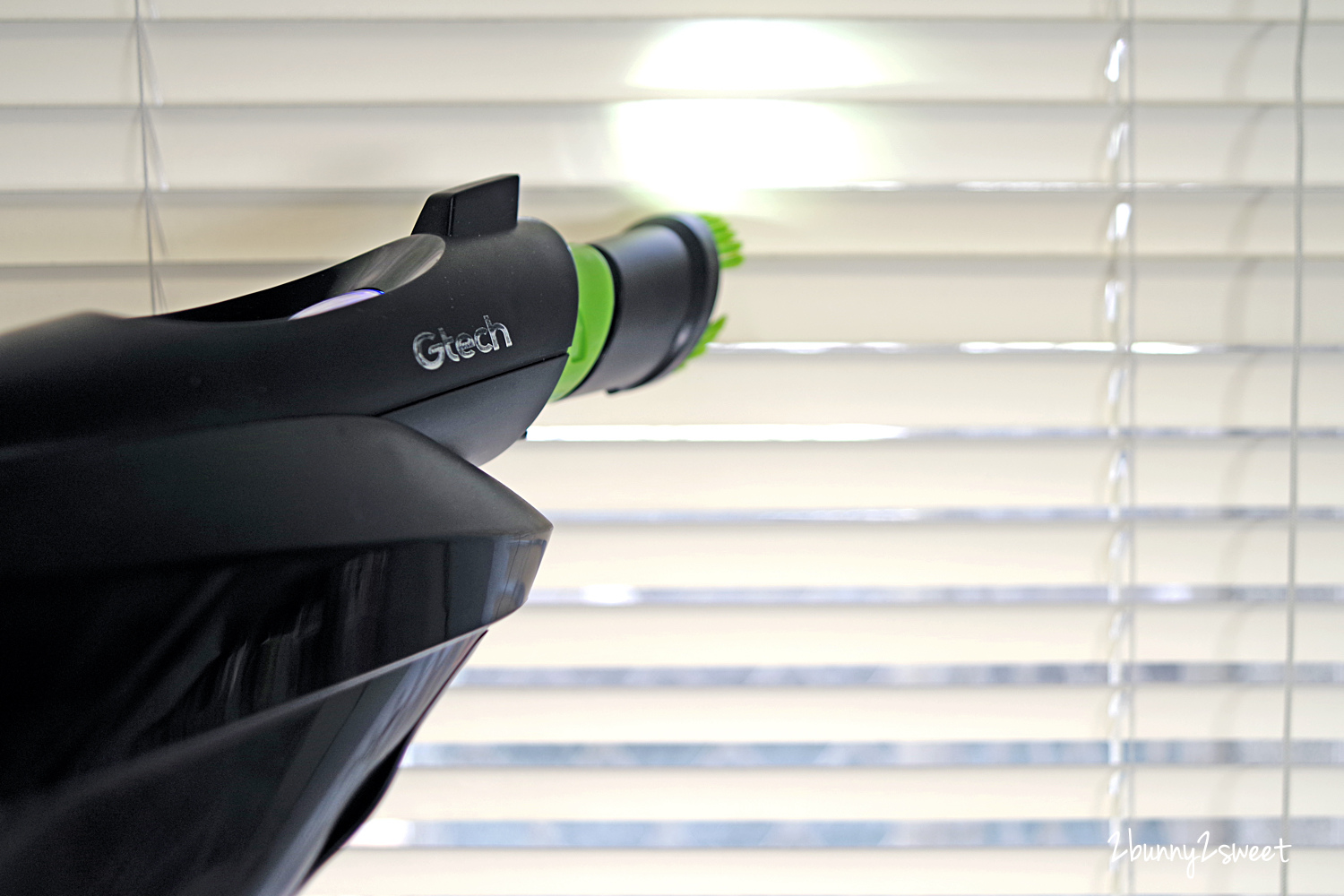 吸塵器推薦》英國 Gtech 小綠 ProLite 極輕巧無線吸塵器~手持、地板、拍打除蟎一次搞定~擁有高性能和高 C/P 值的居家清潔好幫手 @兔兒毛毛姊妹花 吸塵器推薦》英國 Gtech 小綠 ProLite 極輕巧無線吸塵器~手持、地板、拍打除蟎一次搞定~擁有高性能和高 C/P 值的居家清潔好幫手 @兔兒毛毛姊妹花