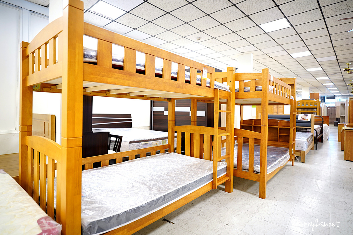 台中家具行推薦》中友家具~3000 坪超大賣場,家具款式超齊全,尺寸材質都能客製,還有超狂驚爆價可以撿便宜~難怪很多人跨縣市來這個全台最大傢俱發貨中心買家具 @兔兒毛毛姊妹花 台中家具行推薦》中友家具~3000 坪超大賣場,家具款式超齊全,尺寸材質都能客製,還有超狂驚爆價可以撿便宜~難怪很多人跨縣市來這個全台最大傢俱發貨中心買家具 @兔兒毛毛姊妹花