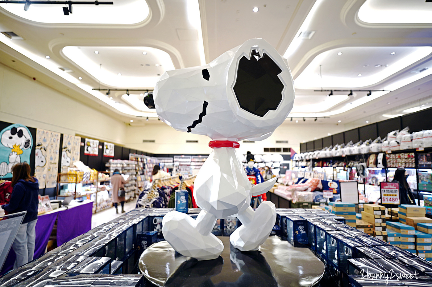 史努比特展》PEANUTS 花生漫畫 70 週年巡迴展 台北最終場~SNOOPY 巨型扭蛋機、獨家限量版商品、超可愛拍照打卡場景~完全免費參觀!! @兔兒毛毛姊妹花 史努比特展》PEANUTS 花生漫畫 70 週年巡迴展 台北最終場~SNOOPY 巨型扭蛋機、獨家限量版商品、超可愛拍照打卡場景~完全免費參觀!! @兔兒毛毛姊妹花