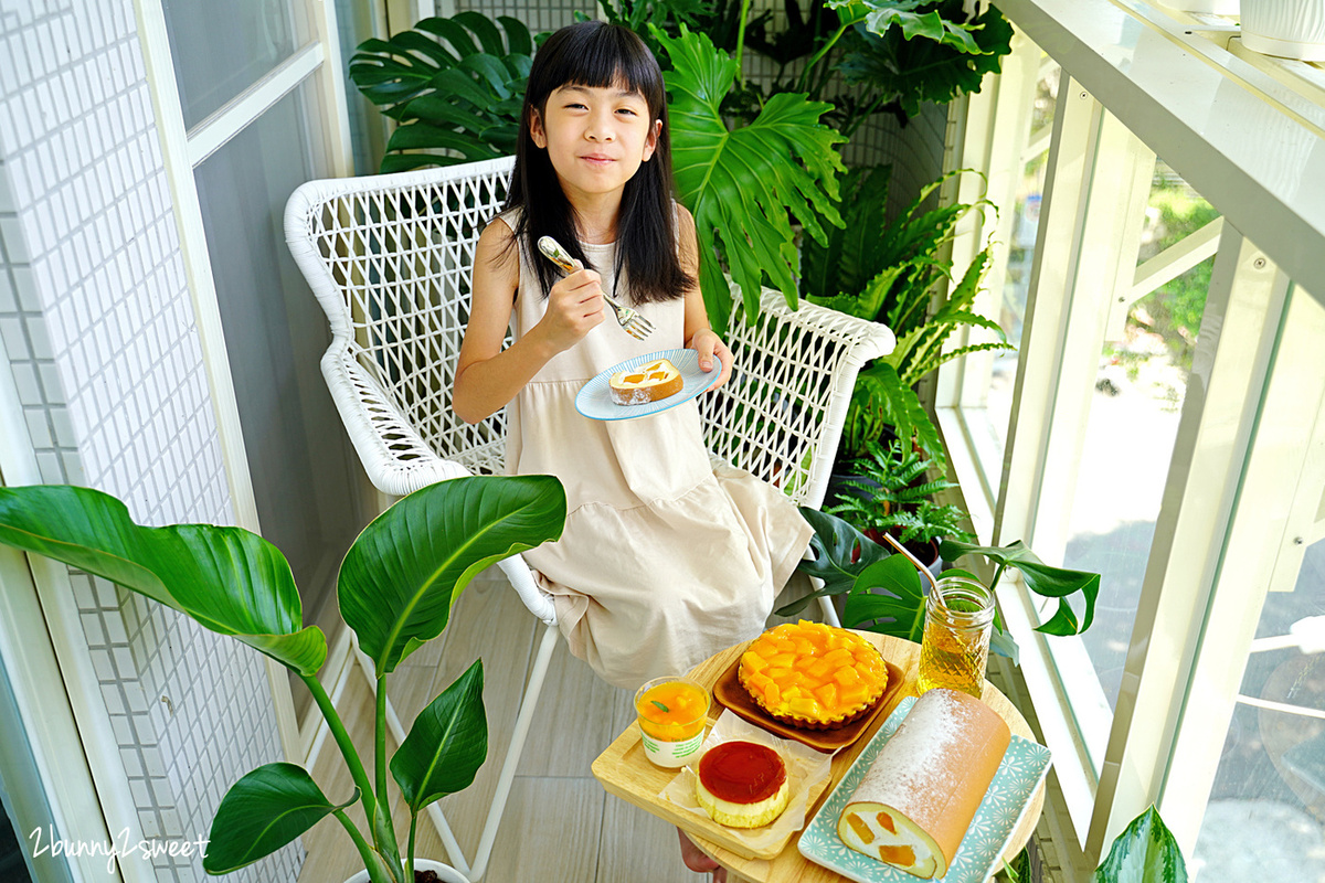 外帶宅配美食》亞尼克芒果季開跑!! 芒果控吃起來~芒果派、芒果奶酪、芒果生乳捲,整顆芒果豪邁捲入,還貼心宅配到府~宅在家也能安心吃甜點!! @兔兒毛毛姊妹花 外帶宅配美食》亞尼克芒果季開跑!! 芒果控吃起來~芒果派、芒果奶酪、芒果生乳捲,整顆芒果豪邁捲入,還貼心宅配到府~宅在家也能安心吃甜點!! @兔兒毛毛姊妹花