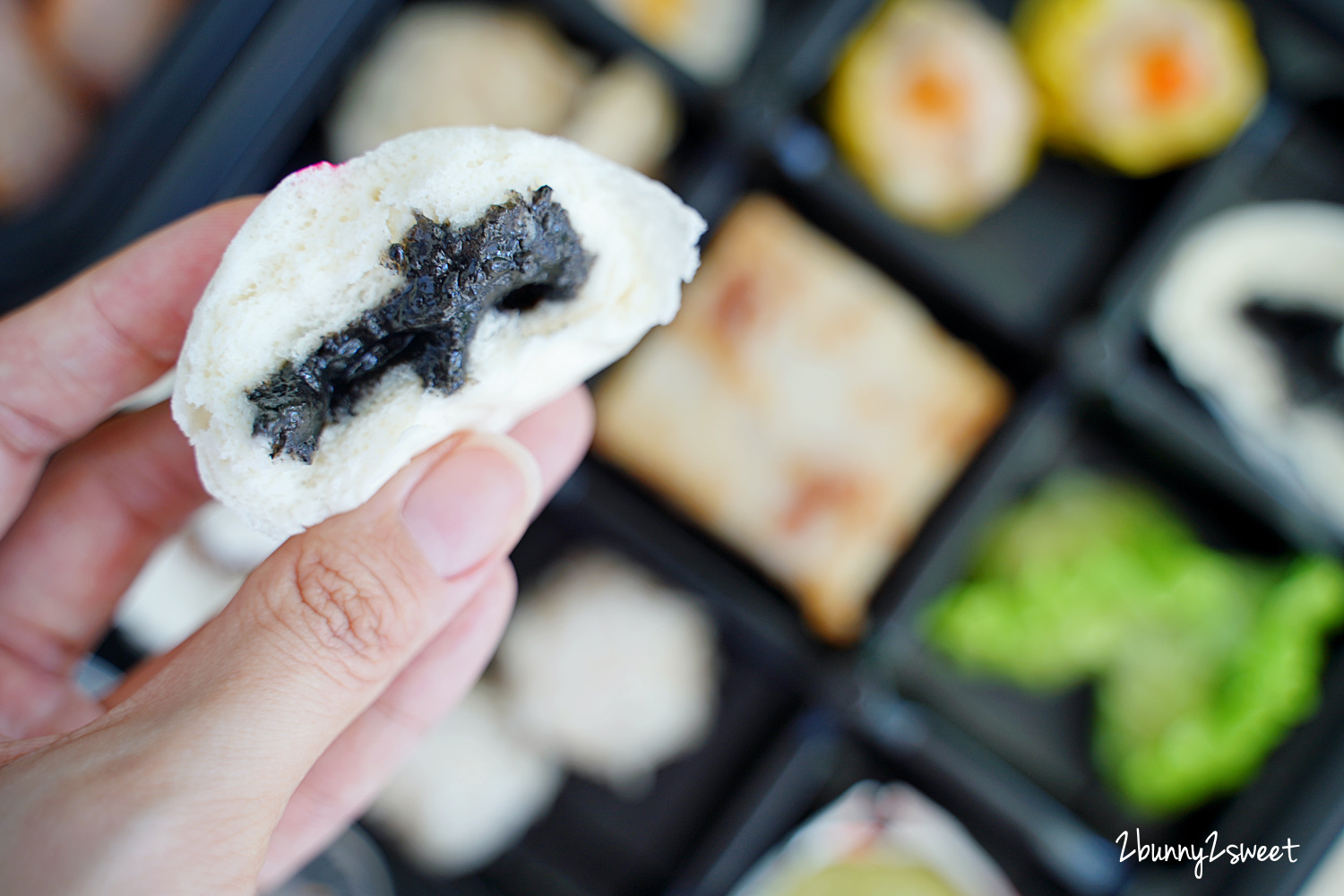 台北美食》台北福華珍珠坊外帶便當盒餐 港點粵菜27品~精緻九宮格盒餐,一次品嚐 27 品經典港點粵菜,飽足又解饞!! @兔兒毛毛姊妹花 台北美食》台北福華珍珠坊外帶便當盒餐 港點粵菜27品~精緻九宮格盒餐,一次品嚐 27 品經典港點粵菜,飽足又解饞!! @兔兒毛毛姊妹花