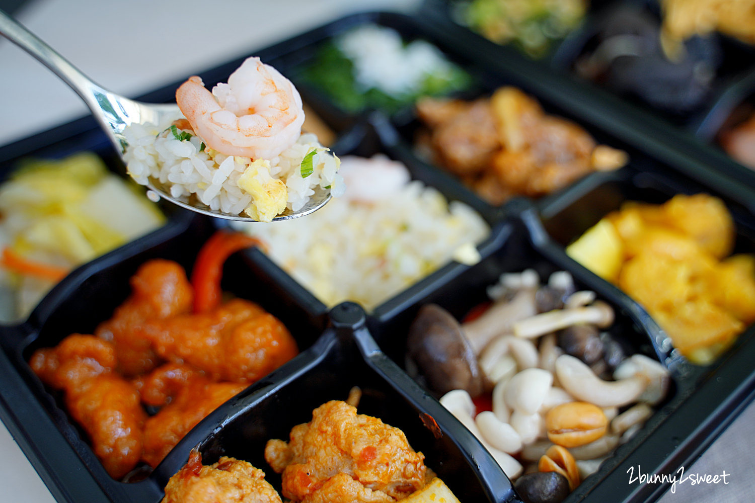 台北美食》台北福華珍珠坊外帶便當盒餐 港點粵菜27品~精緻九宮格盒餐,一次品嚐 27 品經典港點粵菜,飽足又解饞!! @兔兒毛毛姊妹花 台北美食》台北福華珍珠坊外帶便當盒餐 港點粵菜27品~精緻九宮格盒餐,一次品嚐 27 品經典港點粵菜,飽足又解饞!! @兔兒毛毛姊妹花