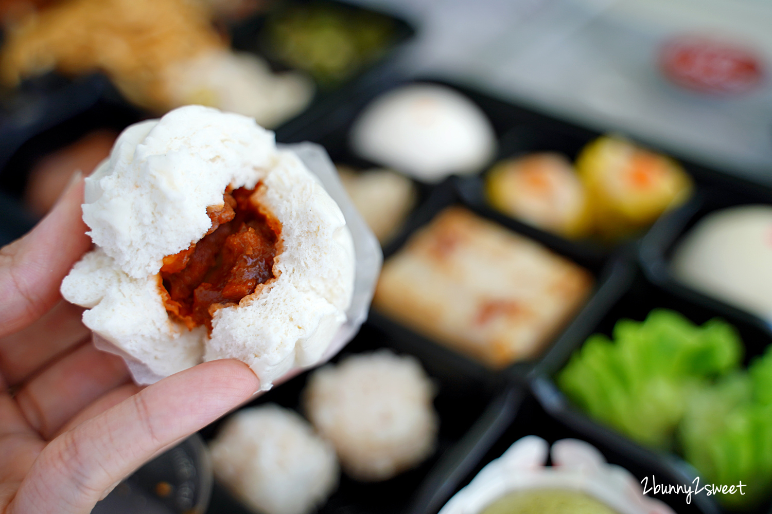 台北美食》台北福華珍珠坊外帶便當盒餐 港點粵菜27品~精緻九宮格盒餐,一次品嚐 27 品經典港點粵菜,飽足又解饞!! @兔兒毛毛姊妹花 台北美食》台北福華珍珠坊外帶便當盒餐 港點粵菜27品~精緻九宮格盒餐,一次品嚐 27 品經典港點粵菜,飽足又解饞!! @兔兒毛毛姊妹花