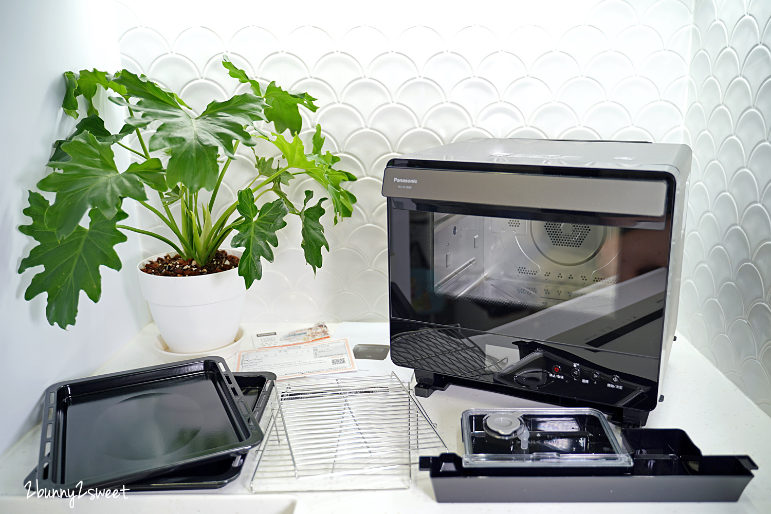 廚房家電開箱》Panasonic 蒸氣烘烤爐 NU-SC180B~輕鬆帶著孩子做親子料理,蒸、烤、煎、炸、烘、燉多功能,一機抵多機。趁『集雅社生日慶』買起來,真的省很大~ @兔兒毛毛姊妹花 廚房家電開箱》Panasonic 蒸氣烘烤爐 NU-SC180B~輕鬆帶著孩子做親子料理,蒸、烤、煎、炸、烘、燉多功能,一機抵多機。趁『集雅社生日慶』買起來,真的省很大~ @兔兒毛毛姊妹花