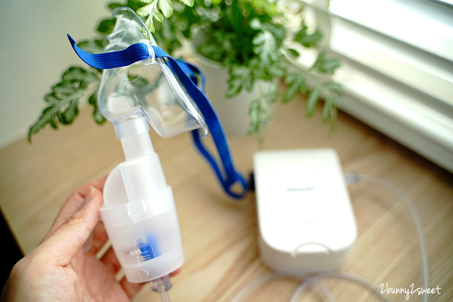 育兒好物開箱》歐姆龍噴霧治療器 NE-C803~輕巧、靜音、方便隨身帶著走,舒緩小兒過敏、氣喘、感冒症狀的好幫手 @兔兒毛毛姊妹花 育兒好物開箱》歐姆龍噴霧治療器 NE-C803~輕巧、靜音、方便隨身帶著走,舒緩小兒過敏、氣喘、感冒症狀的好幫手 @兔兒毛毛姊妹花