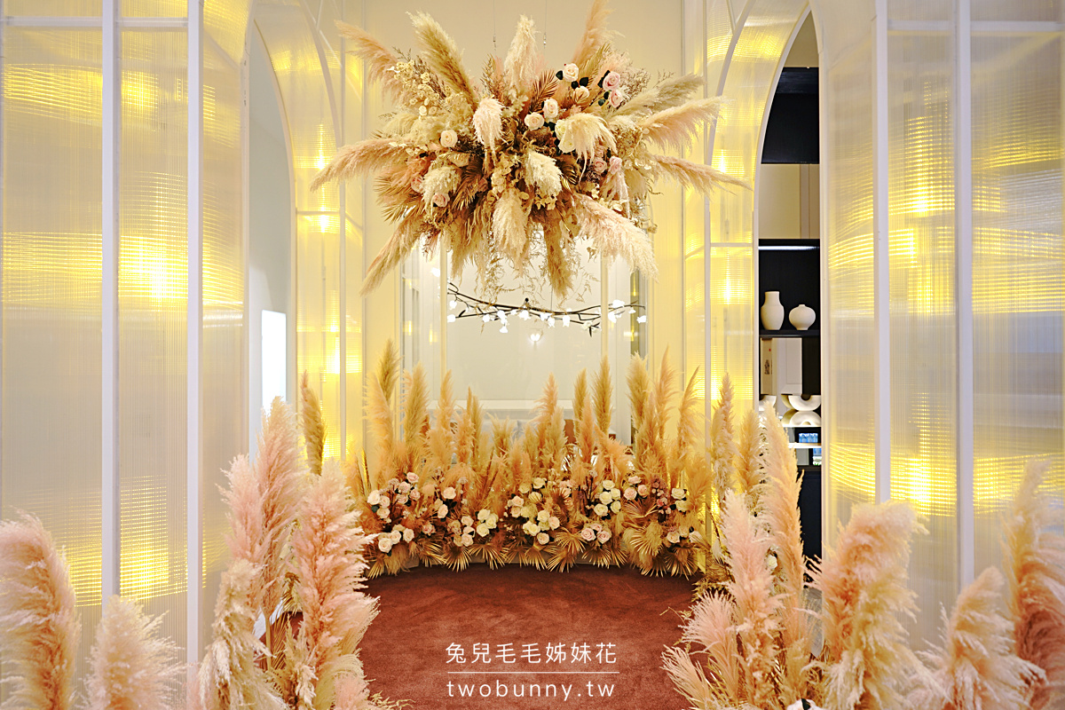 中和預售屋》擎天峰和~中和最熱鬧區域難得的都更預售屋機能就是強，2-4 房格局方正、戶戶有採光｜平面圖｜傢配圖 @兔兒毛毛姊妹花