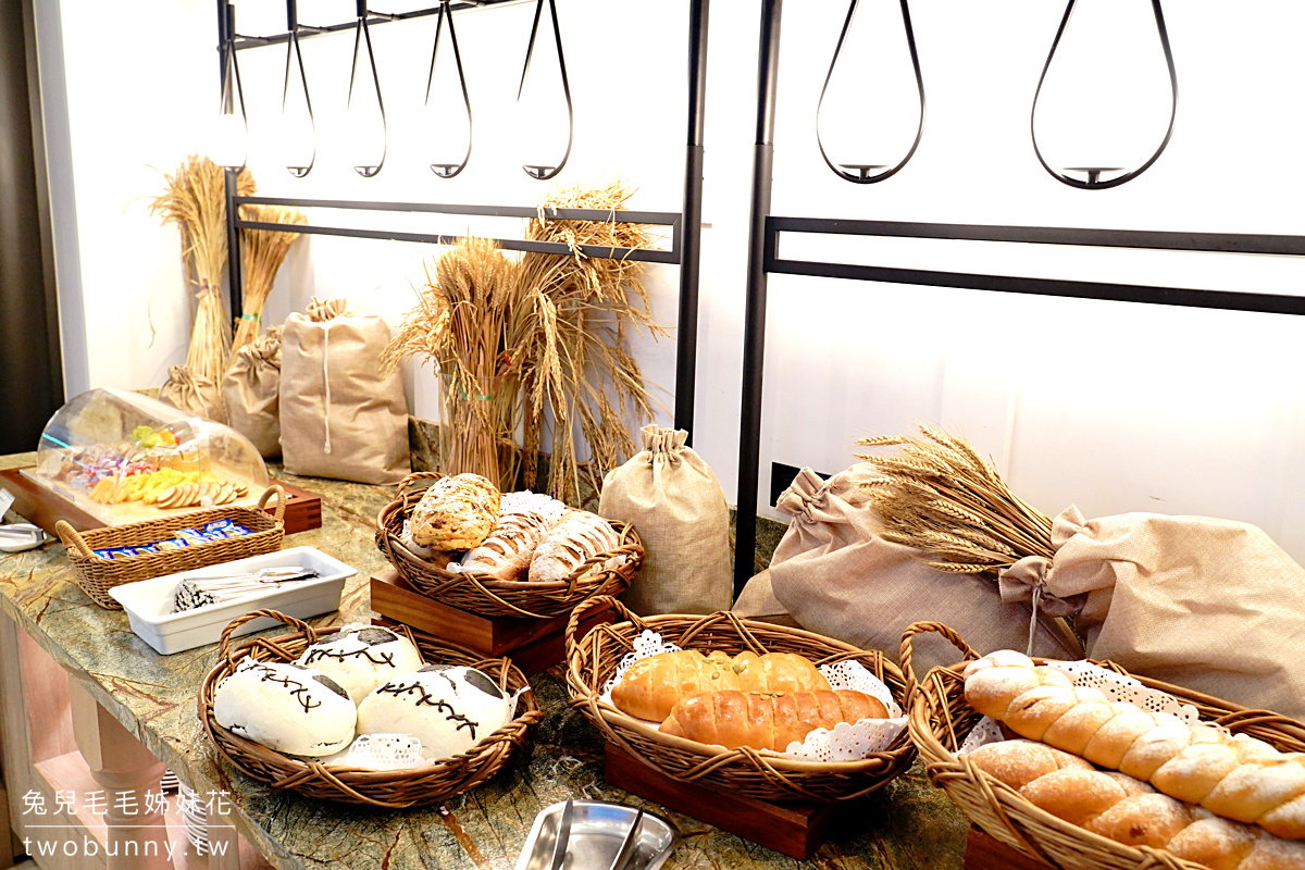 【英倫西餐廳自助餐】花蓮飯店吃到飽推薦！遠雄悅來晚餐Buffet、海景餐廳完整攻略 @兔兒毛毛姊妹花