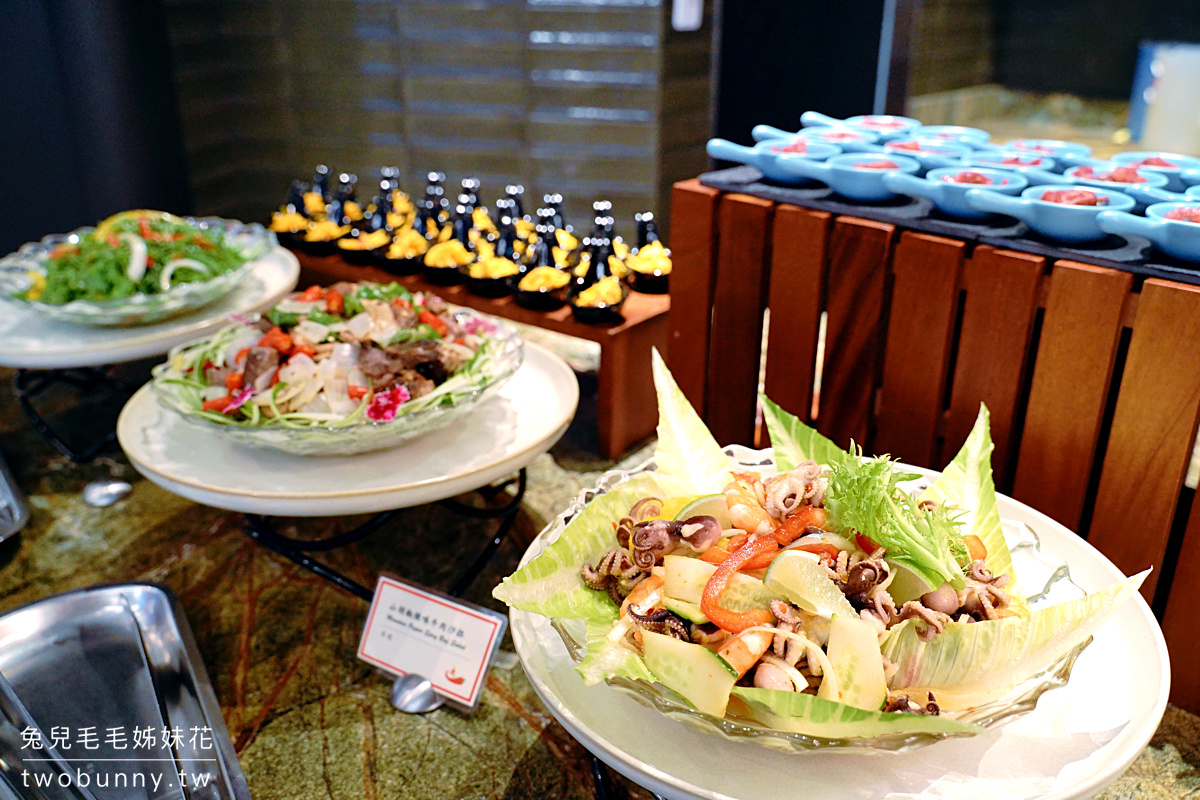 【英倫西餐廳自助餐】花蓮飯店吃到飽推薦！遠雄悅來晚餐Buffet、海景餐廳完整攻略 @兔兒毛毛姊妹花