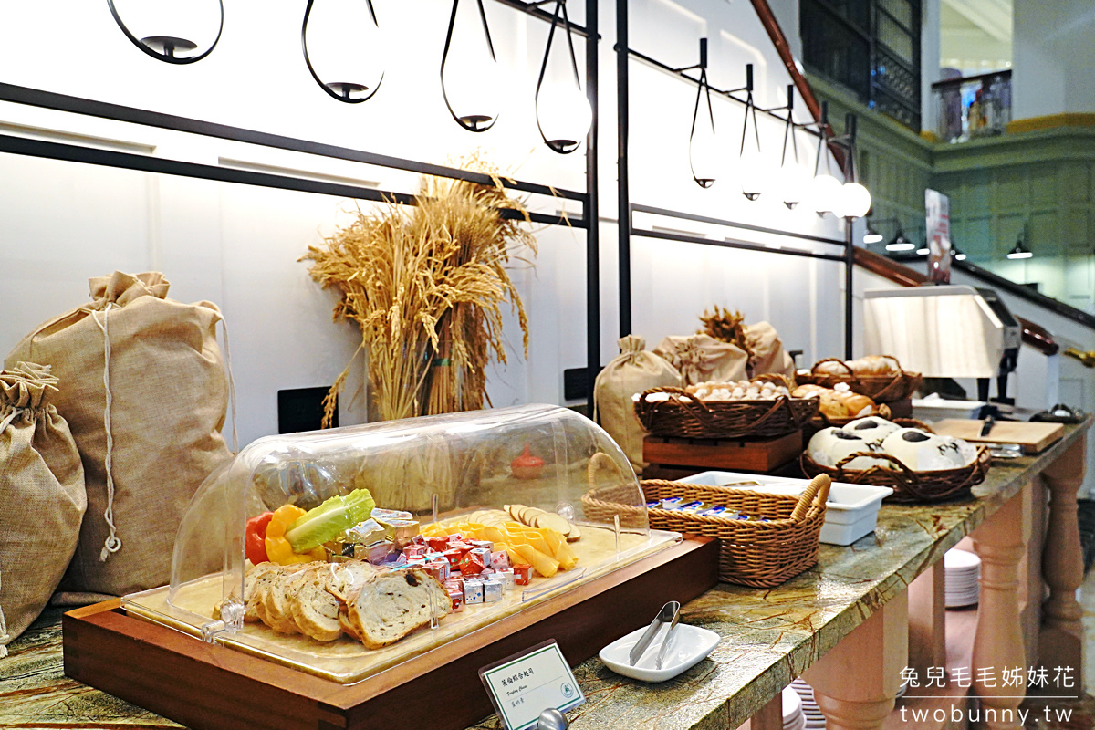 【英倫西餐廳自助餐】花蓮飯店吃到飽推薦！遠雄悅來晚餐Buffet、海景餐廳完整攻略 @兔兒毛毛姊妹花
