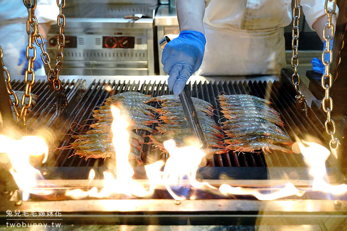 【英倫西餐廳自助餐】花蓮飯店吃到飽推薦！遠雄悅來晚餐Buffet、海景餐廳完整攻略 @兔兒毛毛姊妹花