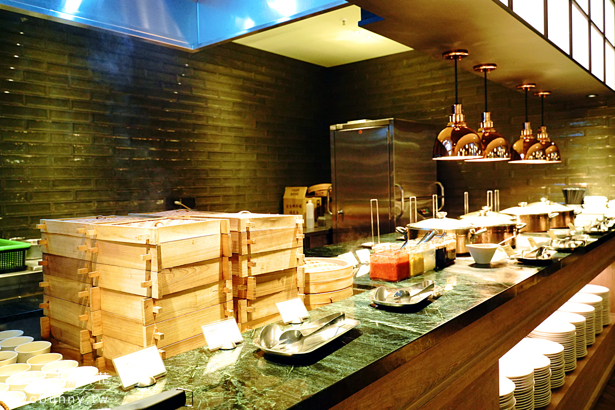 【英倫西餐廳自助餐】花蓮飯店吃到飽推薦！遠雄悅來晚餐Buffet、海景餐廳完整攻略 @兔兒毛毛姊妹花
