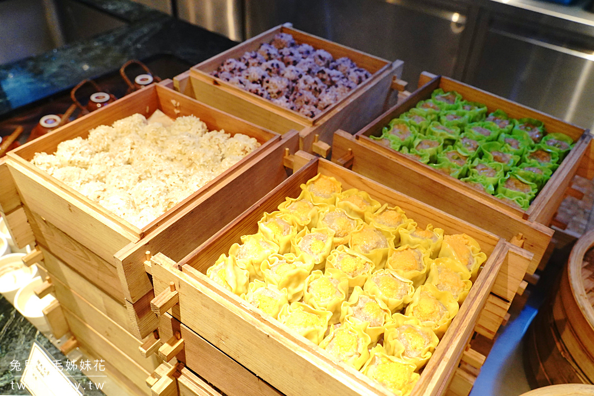 【英倫西餐廳自助餐】花蓮飯店吃到飽推薦！遠雄悅來晚餐Buffet、海景餐廳完整攻略 @兔兒毛毛姊妹花