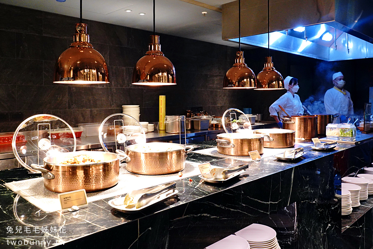 【英倫西餐廳自助餐】花蓮飯店吃到飽推薦！遠雄悅來晚餐Buffet、海景餐廳完整攻略 @兔兒毛毛姊妹花
