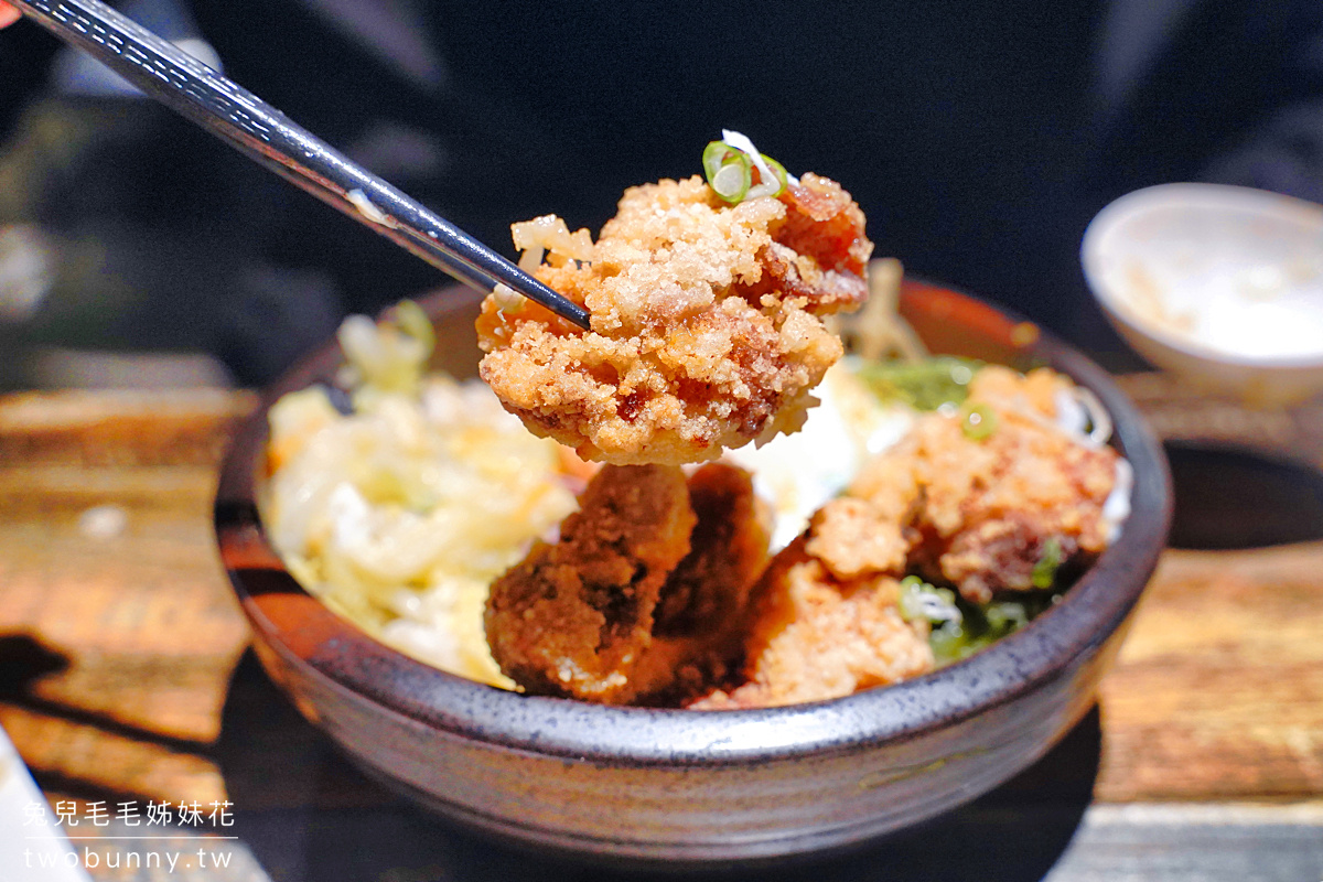 南京三民【浮誇海鮮丼飯專賣店】藏身南京公寓市場內的平價海鮮丼，直接給你半隻龍蝦!! @兔兒毛毛姊妹花