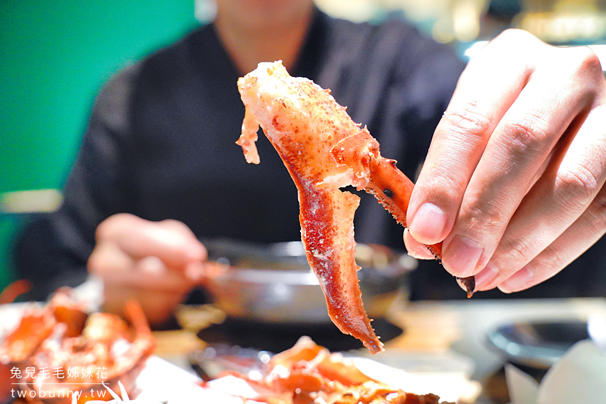 南京三民【浮誇海鮮丼飯專賣店】藏身南京公寓市場內的平價海鮮丼，直接給你半隻龍蝦!! @兔兒毛毛姊妹花
