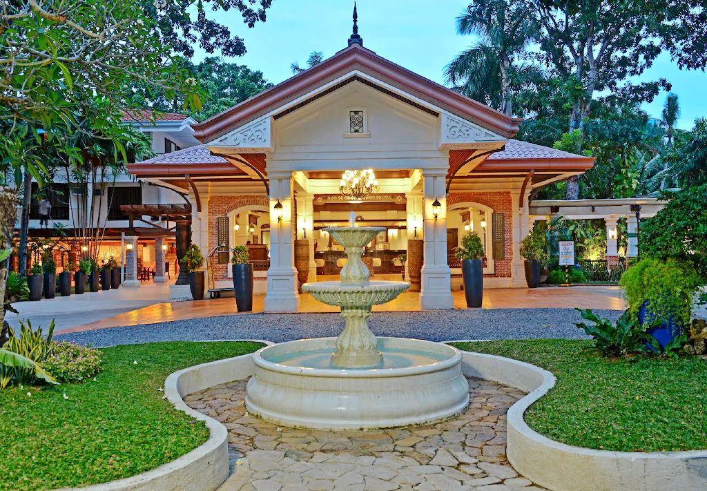 宿霧飯店》哥斯達貝拉熱帶海灘酒店｜Costabella Tropical Beach Hotel～麥克坦島上有私人沙灘的高C/P值度假村 @兔兒毛毛姊妹花