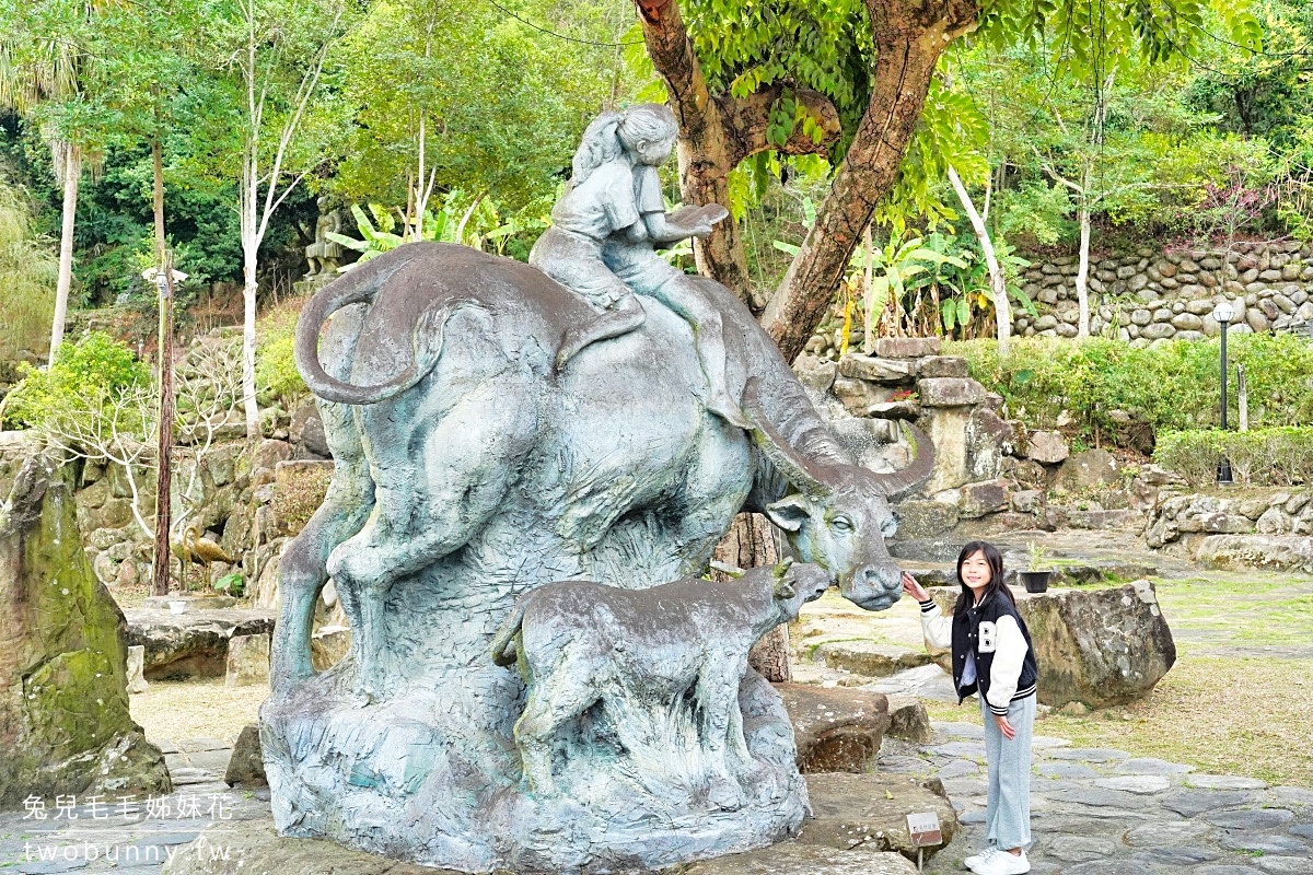 南投草屯景點》王英信美術館～藏身山林裡的森林雕塑園區，神好拍 IG 打卡新熱點 @兔兒毛毛姊妹花