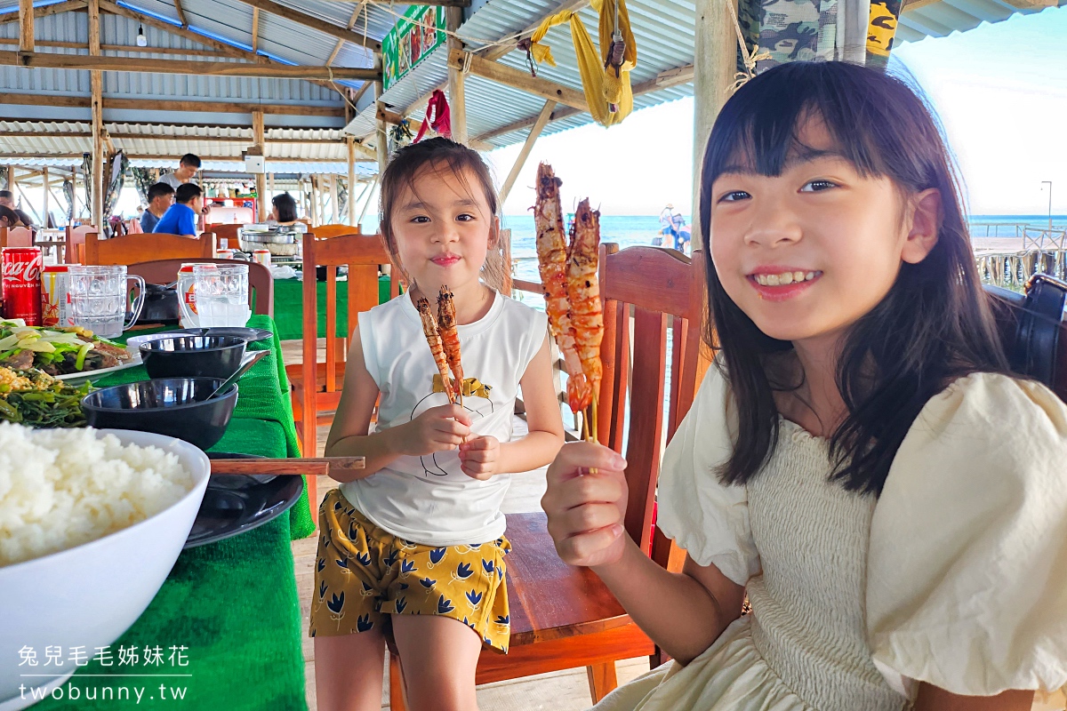 富國島美食 星星店 Con Sao Qu&aacute;n｜海星沙灘的海上屋海鮮餐廳，根本是網美餐廳 @兔兒毛毛姊妹花