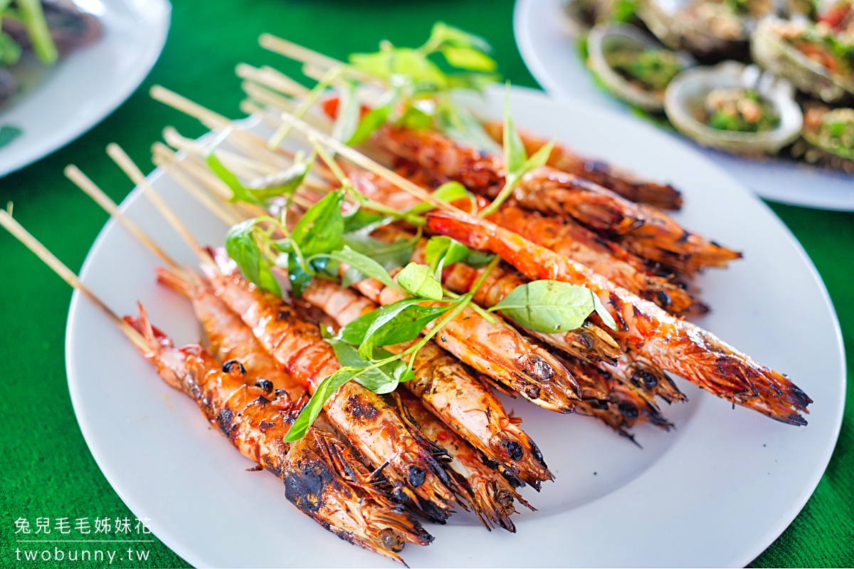 富國島美食 星星店 Con Sao Qu&aacute;n｜海星沙灘的海上屋海鮮餐廳，根本是網美餐廳 @兔兒毛毛姊妹花