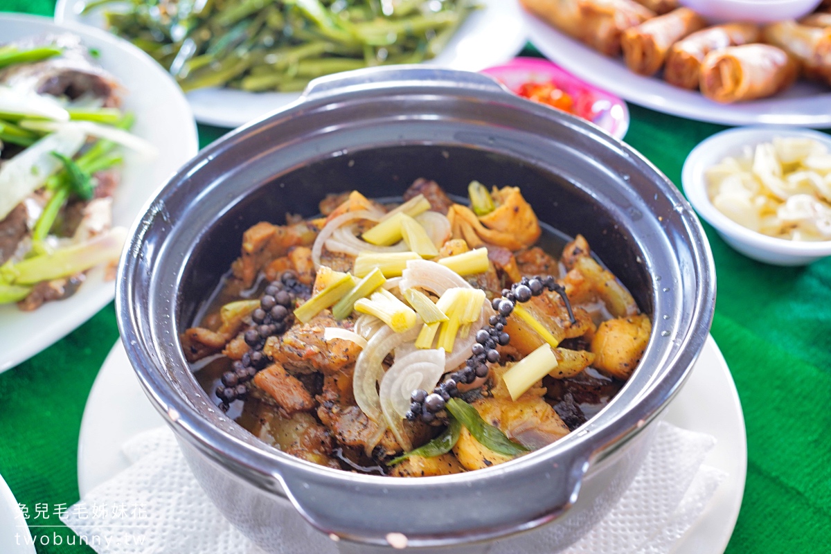 富國島美食 星星店 Con Sao Qu&aacute;n｜海星沙灘的海上屋海鮮餐廳，根本是網美餐廳 @兔兒毛毛姊妹花