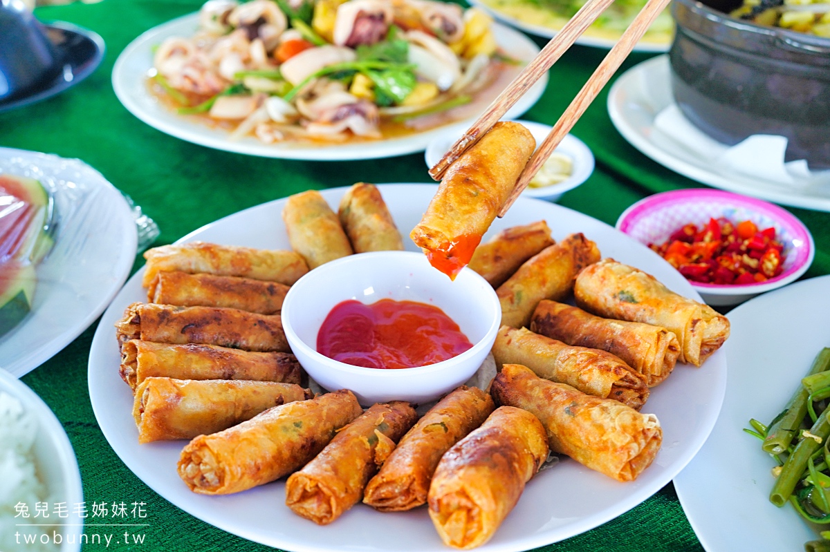 富國島美食 星星店 Con Sao Qu&aacute;n｜海星沙灘的海上屋海鮮餐廳，根本是網美餐廳 @兔兒毛毛姊妹花