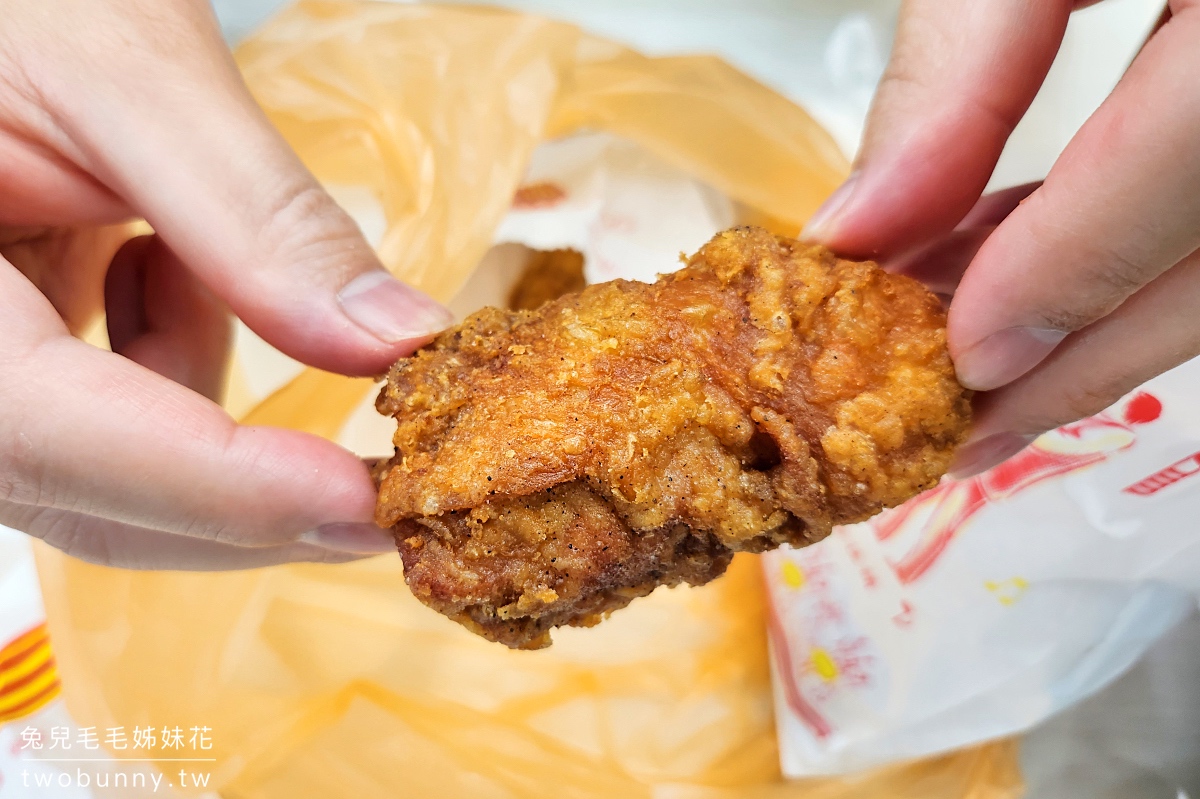 濱江市場美食》珮慈的炸雞～婆婆媽媽搶著買的超人氣炸雞｜千千推薦市場炸雞 @兔兒毛毛姊妹花