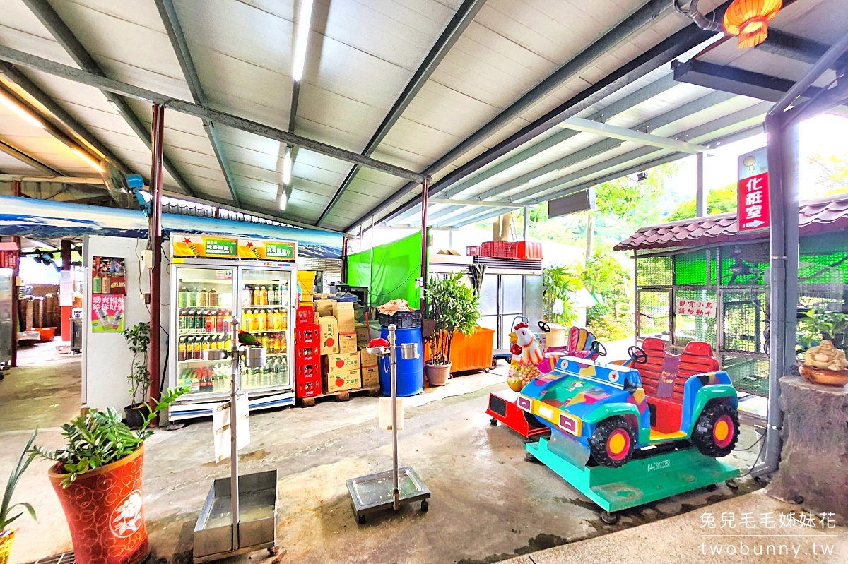 【龍莊烤乳豬庭園餐廳】台中大坑美食正宗手工炭火烤乳豬,外皮喀滋喀滋和餅乾一樣酥脆 @兔兒毛毛姊妹花 【龍莊烤乳豬庭園餐廳】台中大坑美食正宗手工炭火烤乳豬,外皮喀滋喀滋和餅乾一樣酥脆 @兔兒毛毛姊妹花