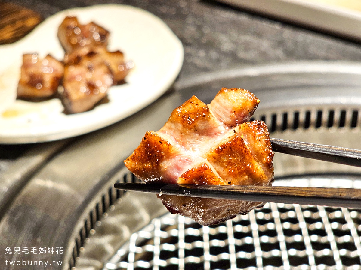 台北燒肉》燒肉擔當～食材、調味、烤工都講究的專人桌邊服務頂級和牛燒肉餐廳｜忠孝敦化美食 @兔兒毛毛姊妹花