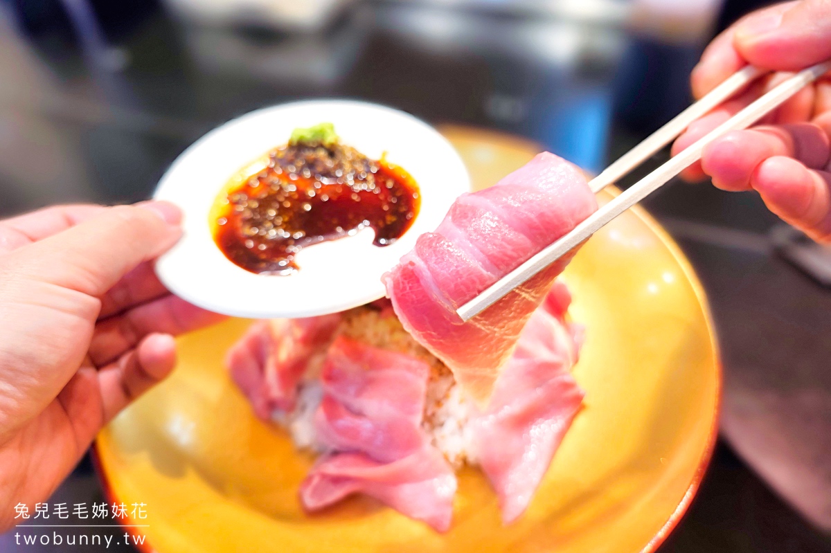 【黑銀まぐろや】大阪黑門市場必吃!黑鮪魚生魚片、握壽司+丼飯攻略 @兔兒毛毛姊妹花 【黑銀まぐろや】大阪黑門市場必吃!黑鮪魚生魚片、握壽司+丼飯攻略 @兔兒毛毛姊妹花