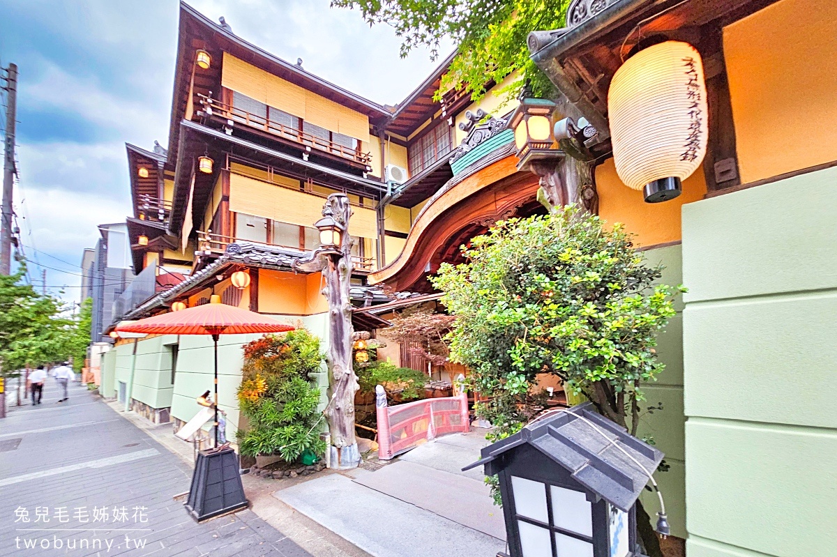 【料理旅館鶴清】京都鴨川納涼床｜夏季限定河景第一排懷石料理＋中文預約 @兔兒毛毛姊妹花
