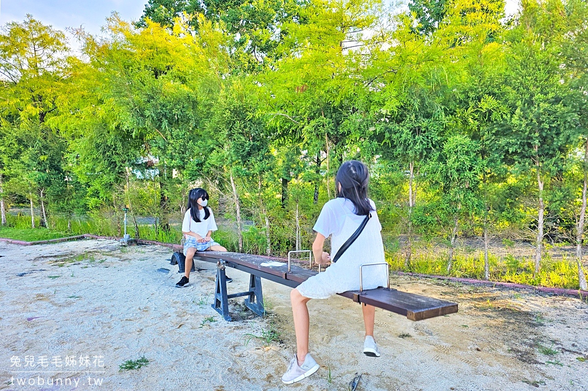 【星夢森林劇場】宜蘭親子景點推薦|餵水豚、梅花鹿、草泥馬,一票玩兩園區、戲水區免費玩 @兔兒毛毛姊妹花 【星夢森林劇場】宜蘭親子景點推薦|餵水豚、梅花鹿、草泥馬,一票玩兩園區、戲水區免費玩 @兔兒毛毛姊妹花