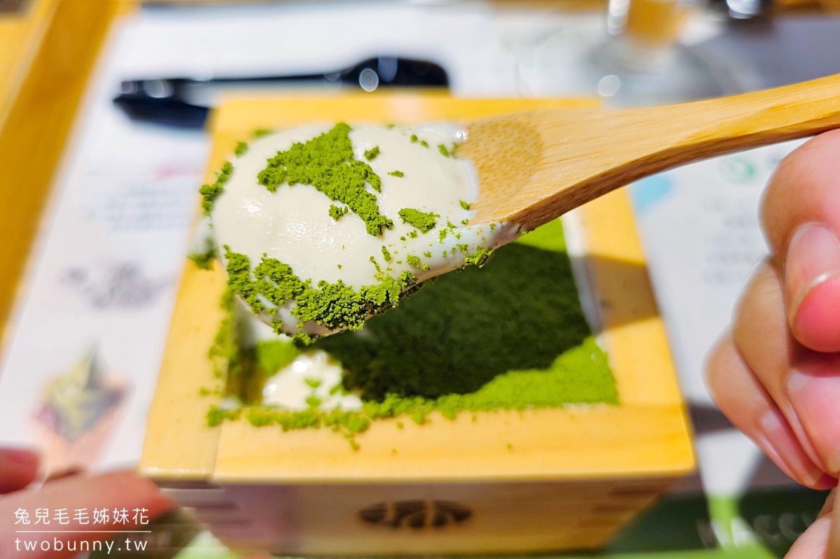 京都清水寺美食【MACCHA HOUSE 抹茶館】産寧坂最美庭園抹茶專賣店，抹茶提拉米蘇必點 @兔兒毛毛姊妹花