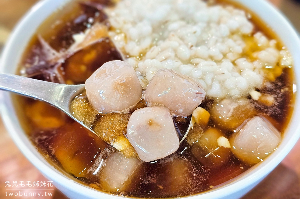 澎湃豆花龍潭店｜龍潭美食文青風甜品店，60元就可以無限續加仙草、豆花吃到飽 @兔兒毛毛姊妹花