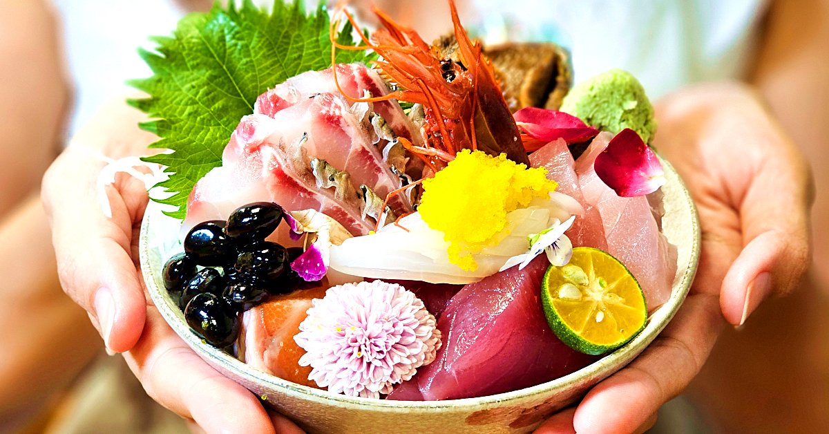 南京三民美食「大鵬壽司」巷子內平價生魚片丼飯，4.8 顆星超高評價高CP值日本料理 @兔兒毛毛姊妹花