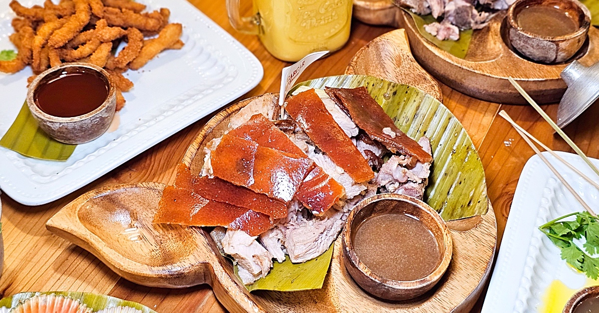 宿霧美食【House of Lechon】宿霧第一名烤乳豬排隊名店,不只好吃還是超好拍網美店 @兔兒毛毛姊妹花 宿霧美食【House of Lechon】宿霧第一名烤乳豬排隊名店,不只好吃還是超好拍網美店 @兔兒毛毛姊妹花