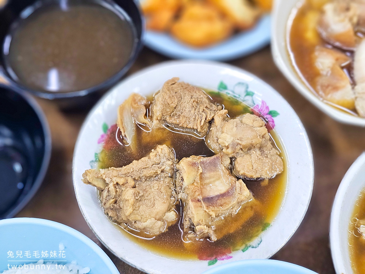 沙巴美食【佑記肉骨茶】YU KEE BAK KUT TEH～亞庇加雅街必吃老字號排隊美食 @兔兒毛毛姊妹花