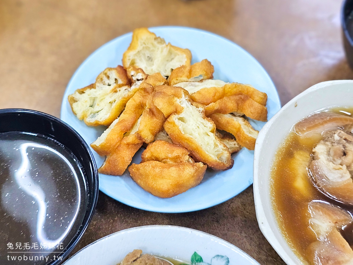 沙巴美食【佑記肉骨茶】YU KEE BAK KUT TEH～亞庇加雅街必吃老字號排隊美食 @兔兒毛毛姊妹花