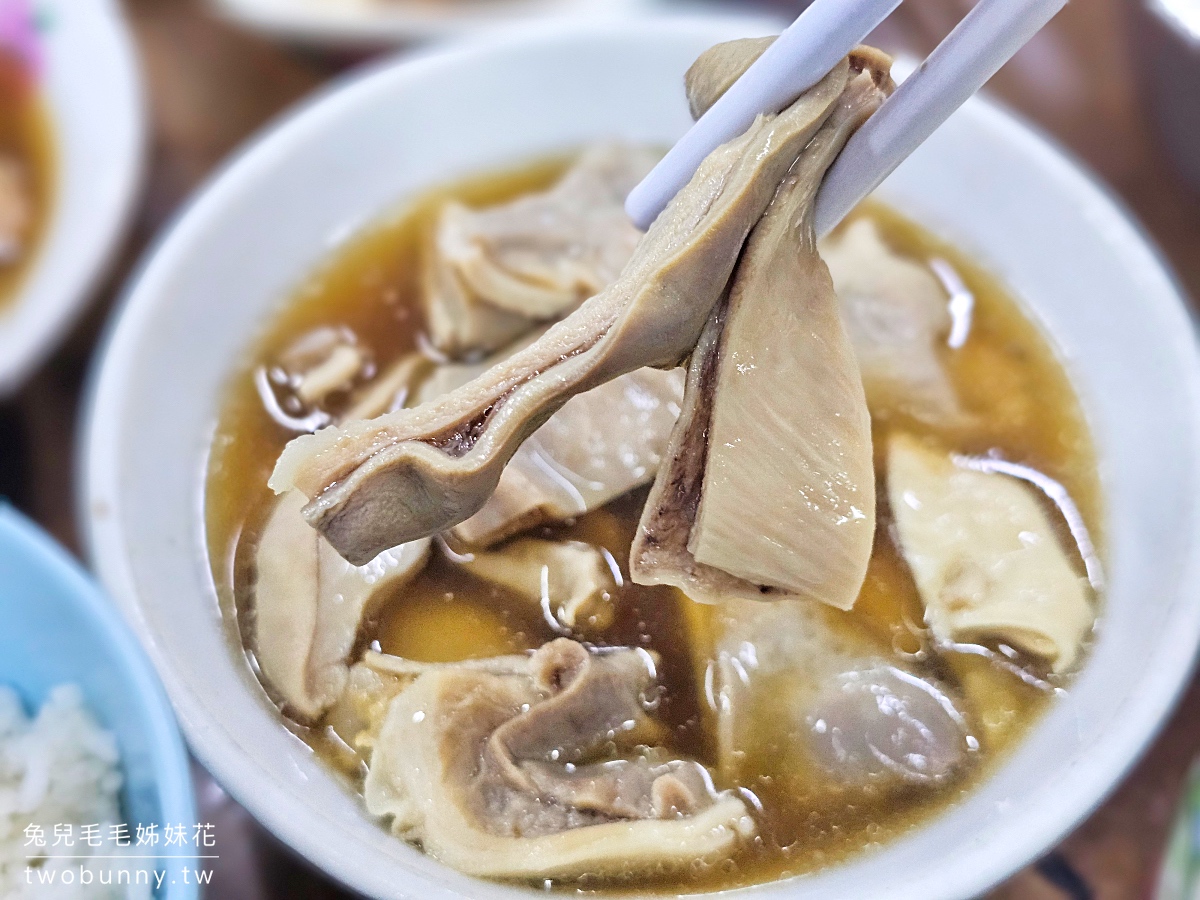 沙巴美食【佑記肉骨茶】YU KEE BAK KUT TEH～亞庇加雅街必吃老字號排隊美食 @兔兒毛毛姊妹花