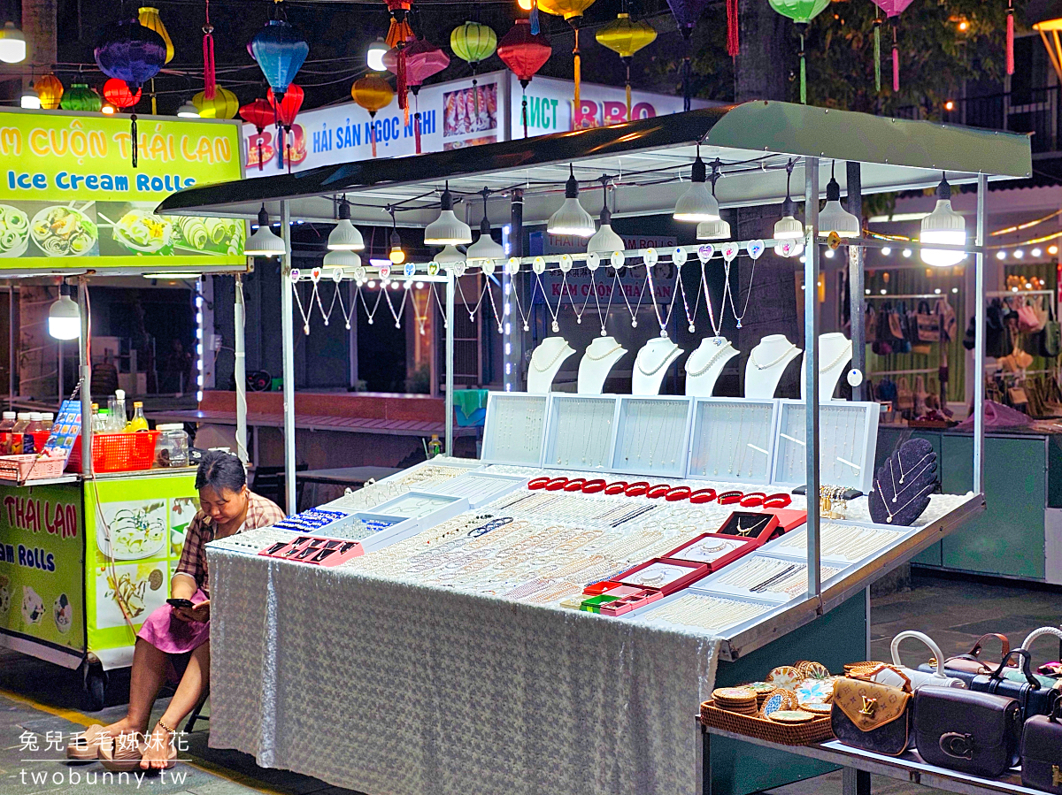 Sonasea Phu Quoc Night Market|乾淨好逛富國島夜市 大排檔,超多餐廳和按摩店家 @兔兒毛毛姊妹花 Sonasea Phu Quoc Night Market|乾淨好逛富國島夜市 大排檔,超多餐廳和按摩店家 @兔兒毛毛姊妹花