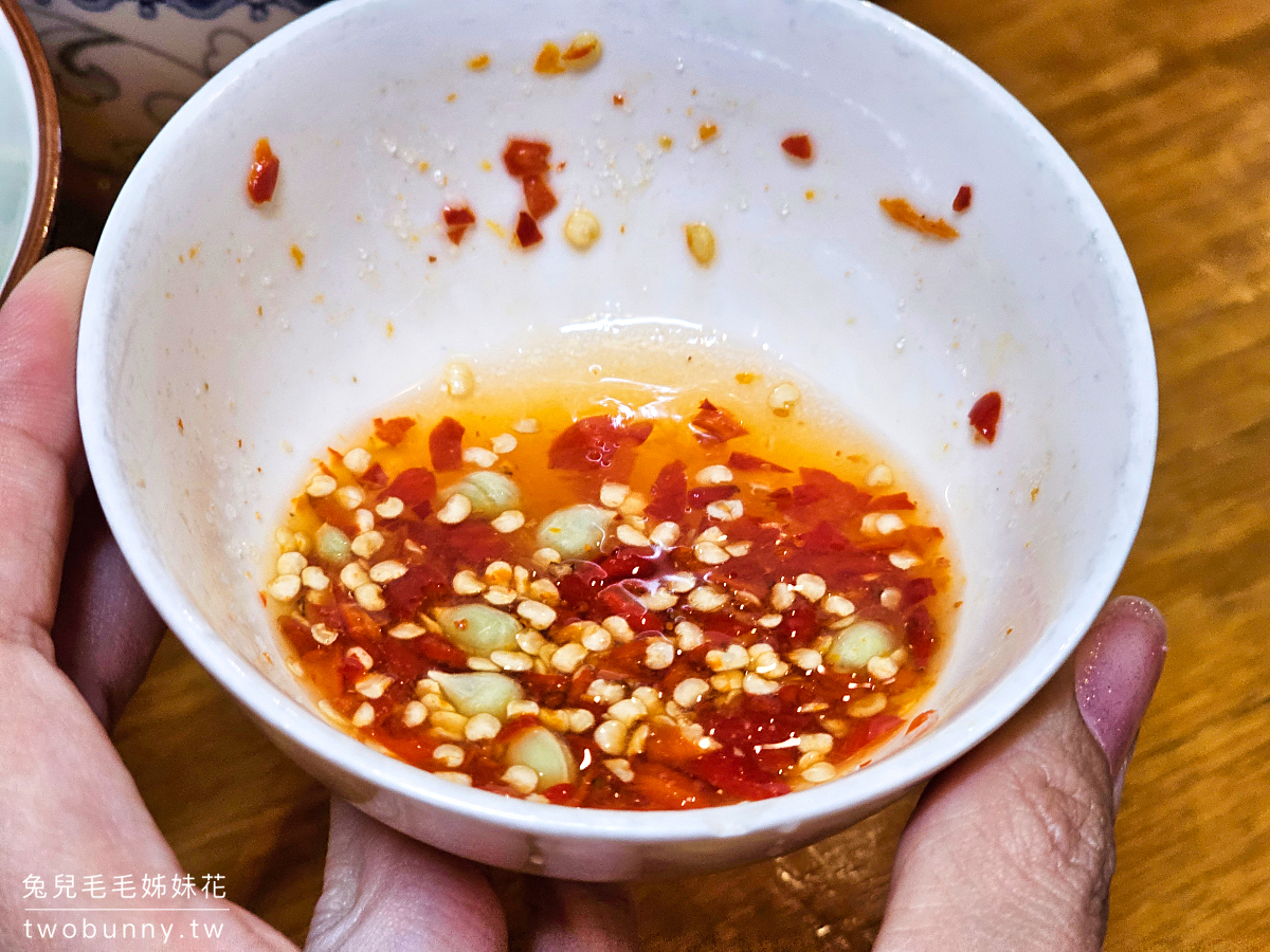 【B&uacute;n Quậy Kiến X&acirc;y Grand World】富國大世界美食｜富國島必吃小卷米粉，不用跑陽東也吃得到 @兔兒毛毛姊妹花